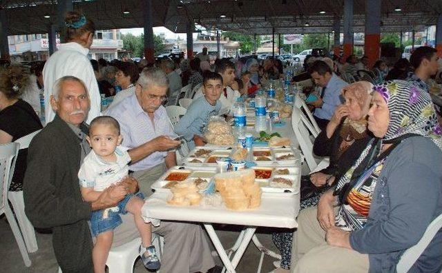 Antalya Borsa Korkuteli’de Üyeleriyle İftarda Buluştu