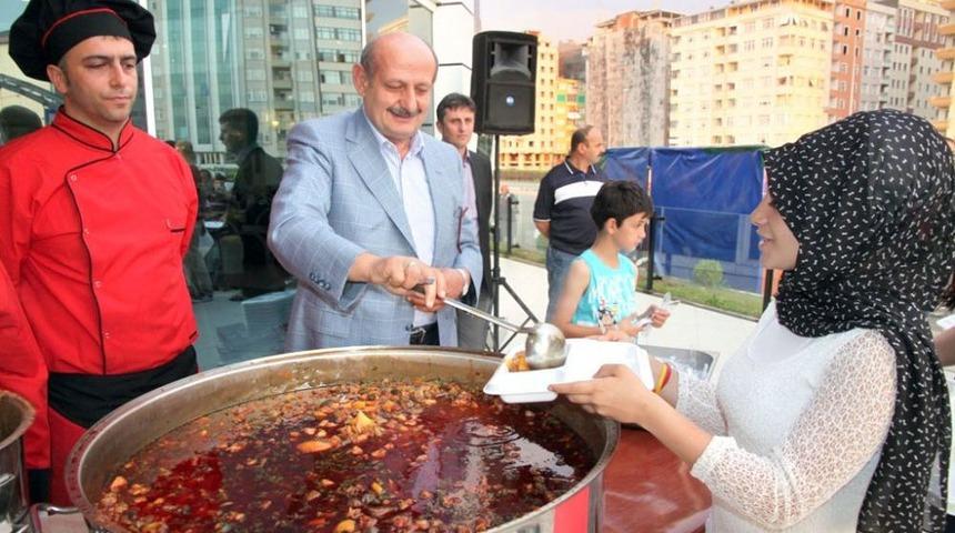 Rize Belediyesi Ramazan'da 75 Binden Fazla Kişiyi Doyuracak