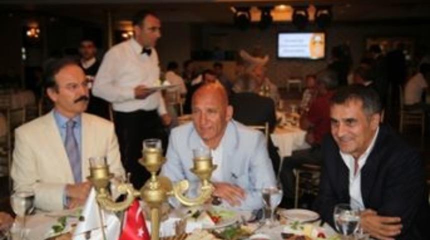 Başkan Alltınok &Ouml;z Bitlis Vakfı&rsquo;nın İftarına Katıldı