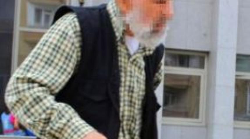 83 Yaşında Otob&uuml;ste Tacizden Yargılanıyor