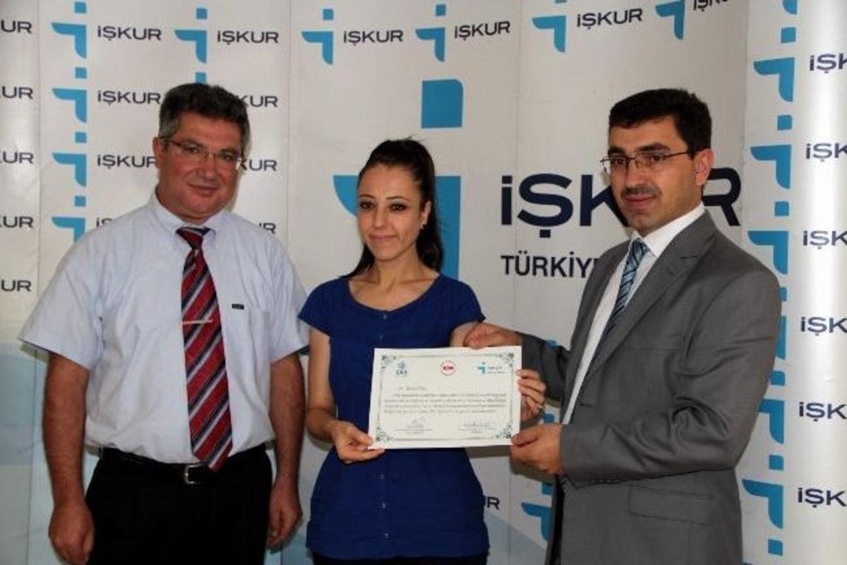 İşkur Personeli &lsquo;işaret Dili&rsquo; Sertifikalarını Aldı