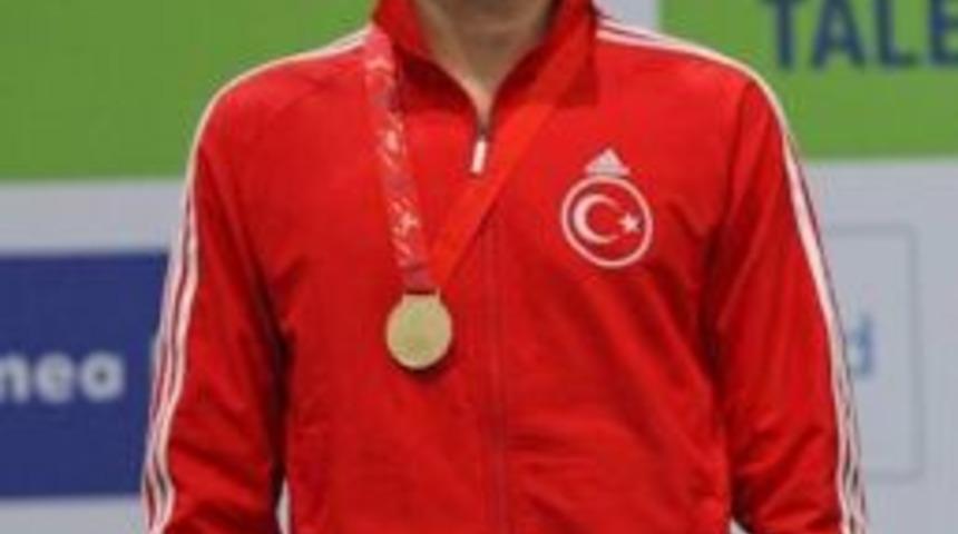 Kağıtsporlu İslam Hollanda'dan Altınla D&ouml;nd&uuml;