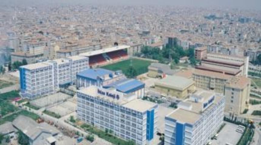 İhlas Koleji&rsquo;ne K&uuml;lt&uuml;r Bayrağı