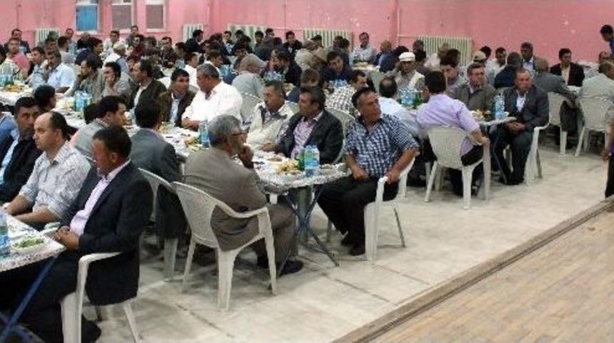 Milletvekili &Uuml;r&uuml;n, &Ccedil;obanlar Halkı İle İftar Yaptı