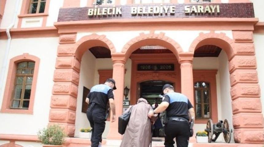 Bilecik'te Toplum Destekli Polislerden Yaşlılara Manevi Destek