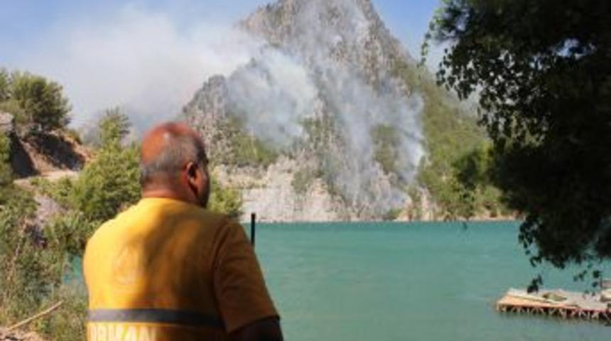 Oymapınar Barajı Ormanlık Alanında &Ccedil;ıkan Yangın Kontrol Altına Alınamadı