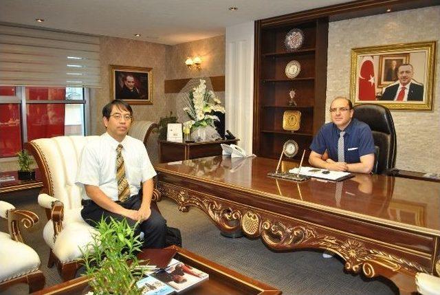 Japon B&uuml;y&uuml;kel&ccedil;i Başkatibi Furukawa dan Ak Parti ye Ziyaret 1