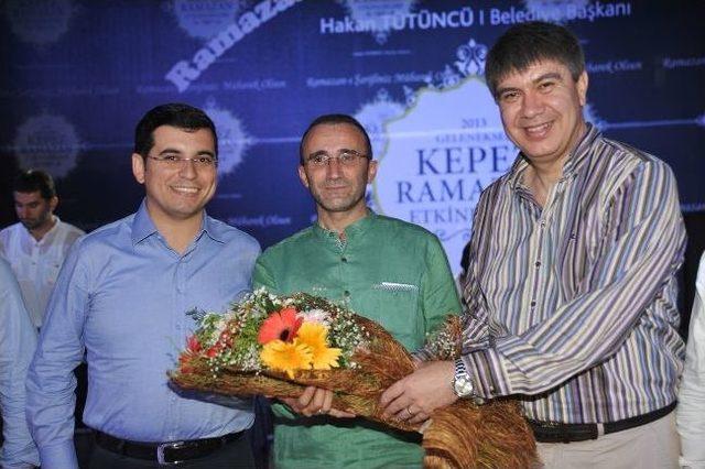 Kepez&rsquo;de &Ouml;mer Karaoğlu Konseri 1