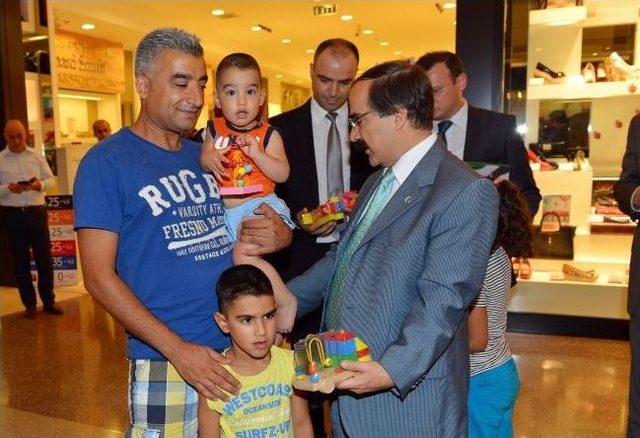 Vali Coş, Optimum Esnafını Ziyaret Etti 2