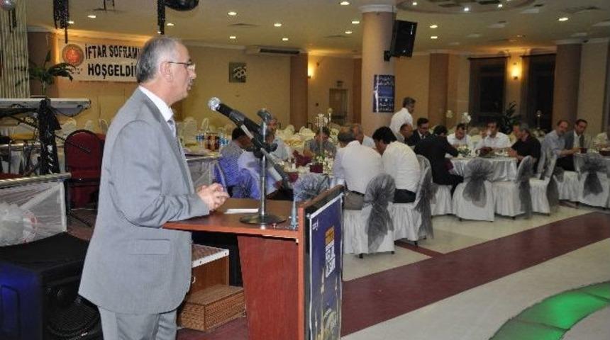 Balıkesir M&uuml;ft&uuml;l&uuml;ğ&uuml;'nden İftar