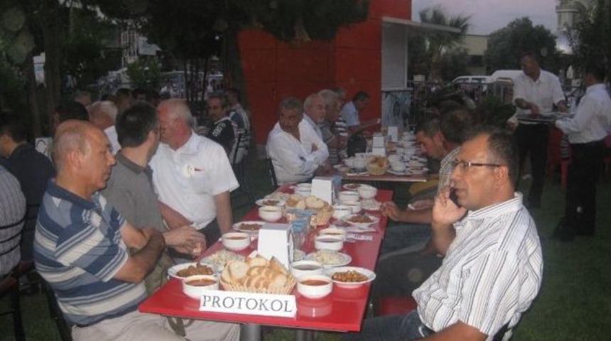 &Ouml;demiş Madeni İşler&rsquo;den 5 Bin Kişilik İftar Yemeği