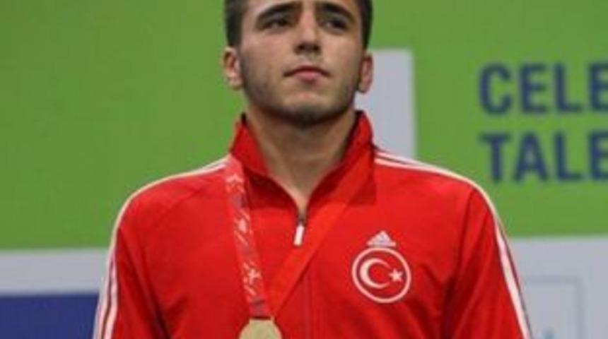 İslam, Hollanda&rsquo;dan altınla d&ouml;nd&uuml;