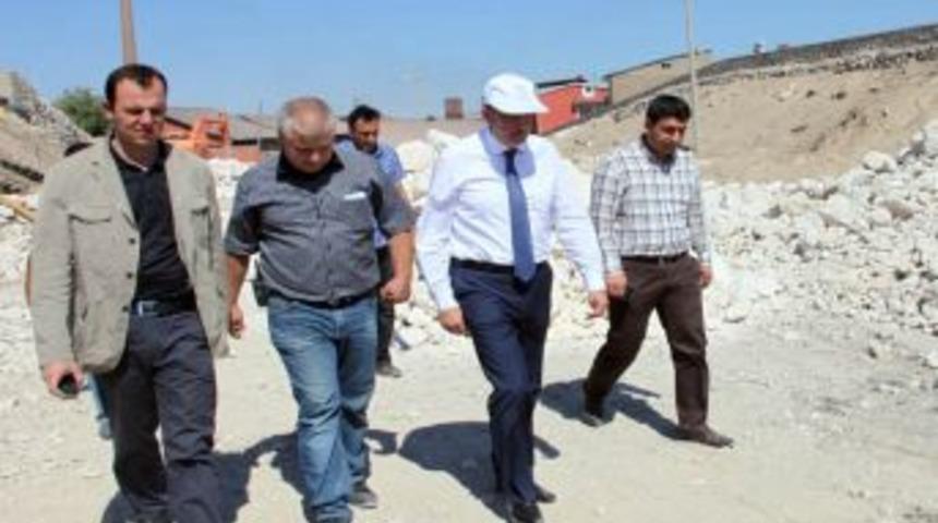 Hicret Mahallesi K&ouml;pr&uuml;s&uuml; Trafiği Rahatlatacak