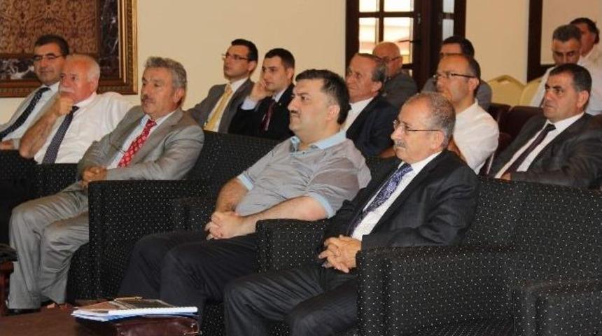 Rize&rsquo;de 480 Milyon Tl&rsquo;lik Kamu Yatırımlarının Y&uuml;zde 55'i Tamamlandı