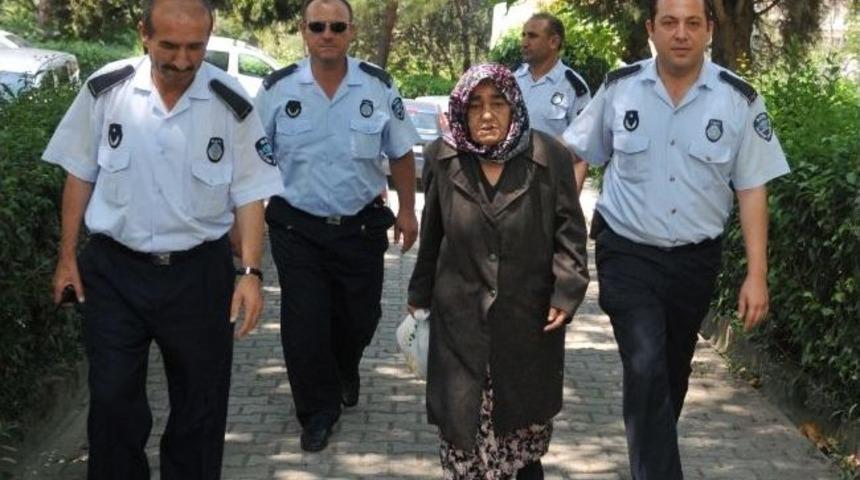 Zabıta Ekipleri Dilencilere G&ouml;z A&ccedil;tırmadı