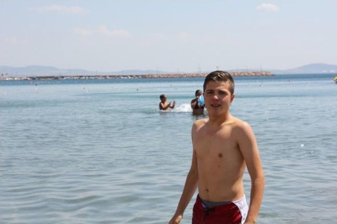 Hava Sıcak, Su Soğuk