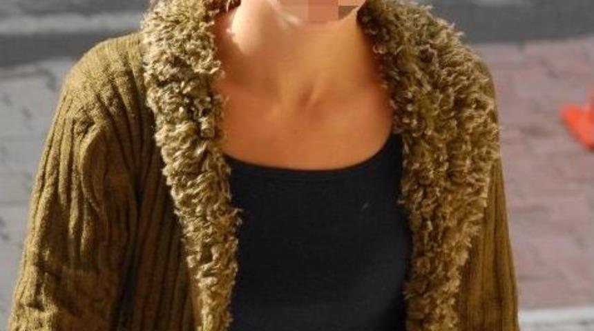 Hırsızlar, Kendilerini Yakalayan Kadına Saldırdı