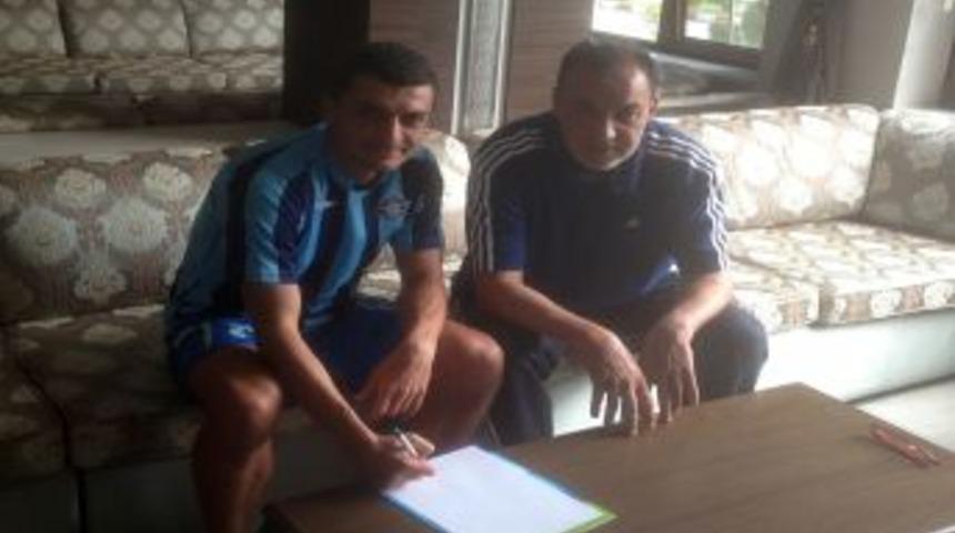 Mehmet Eren Resmi S&ouml;zleşmeyi Imzaladı