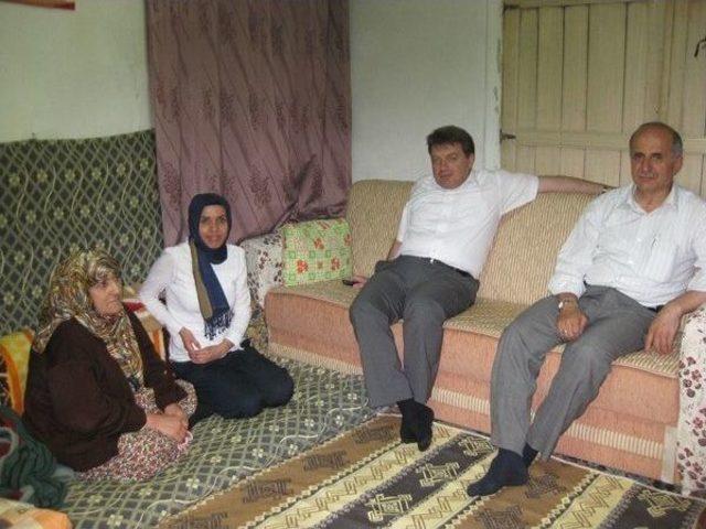 Kaymakam Karahan İftarda Vatandaşlarla Buluşuyor 1