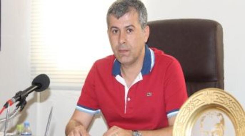 Fo&ccedil;a Chp'nin Yeni İl&ccedil;e Başkanı G&uuml;nal Bi&ccedil;er Oldu