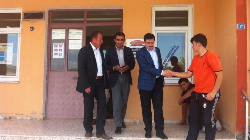 AK Parti Yozgat Milletvekilleri Halk Ziyaretlerini S&uuml;rd&uuml;r&uuml;yor