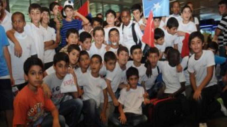 Havalimanında 'kardeşlik' Köprüsü