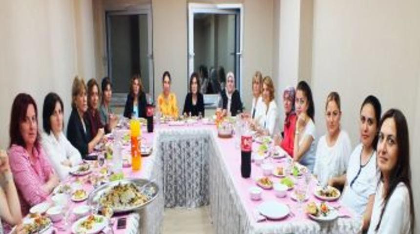 Hopa Kadın Girişimcileri Derneği  Iftar Verdi