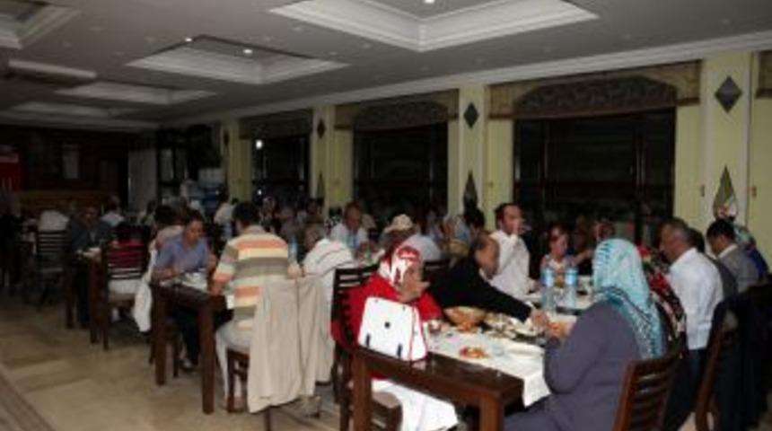 Diyaliz Hastalarına Iftar Yemeği