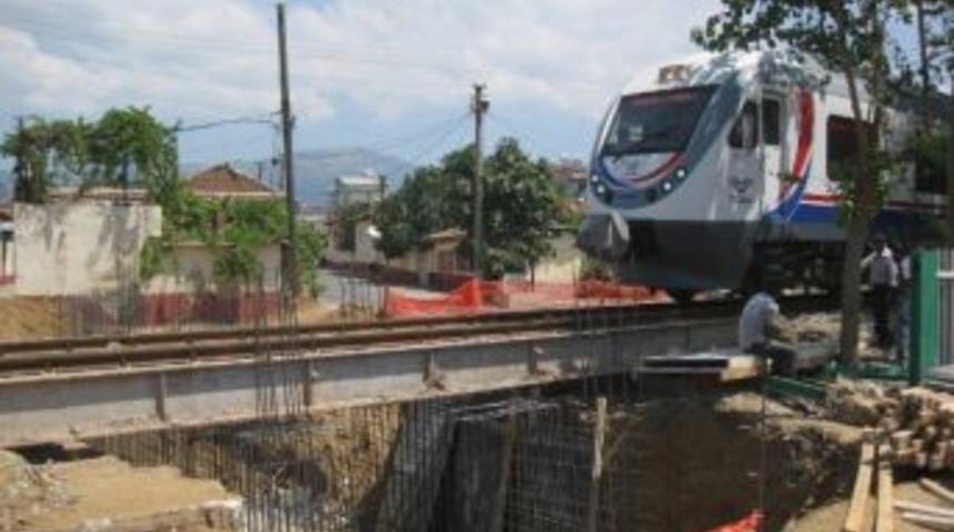 &Uuml;&ccedil; Eyl&uuml;l Yaya Alt Ge&ccedil;idi Bayram &Ouml;ncesine Yetişecek