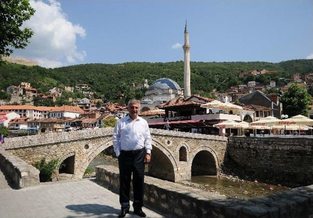 Karşıyaka-prizren Kardeşliği Tazelendi