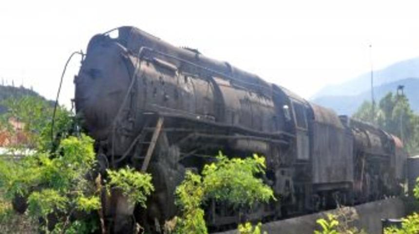 100 Yıllık Buharlı Lokomotif &Uuml;niversitede Eğitim Aracı Olacak