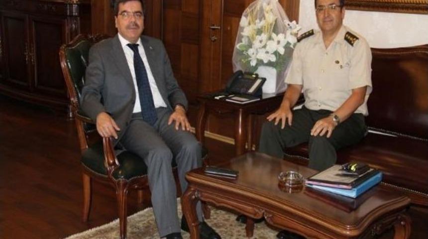 Jandarma Komutanı Özfidan'dan Veda Ziyareti