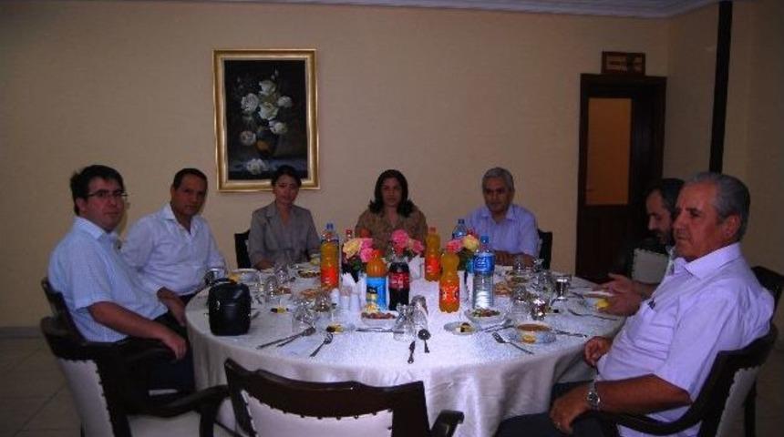 Kaymakam Halal&rsquo;dan Gazilere Ve Şehit Ailelerine İftar Yemeği