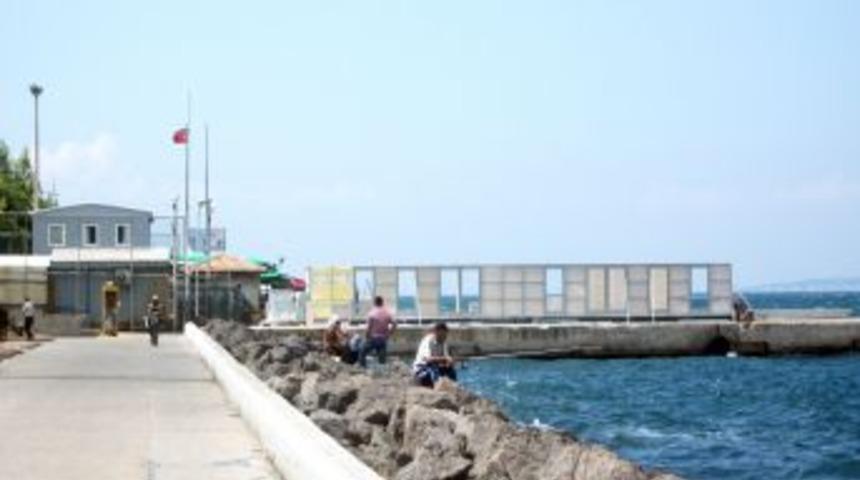 Mudanya-İmralı Irtibatı I&ccedil;in Iskele &Uuml;st&uuml;ne Prefabrik Bina