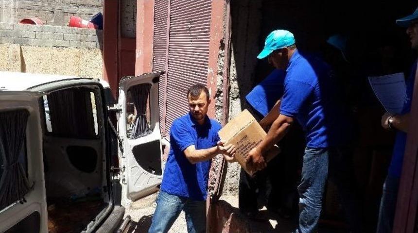 Bin 200 Suriyeli Aileye Yardım Paketi Dağıtıldı