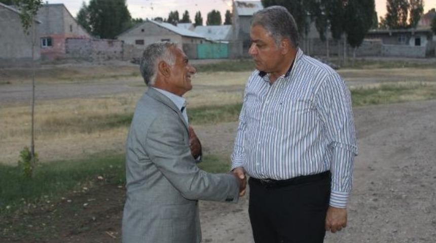 Şehit Ailesinin Evinde İftar Yemeği