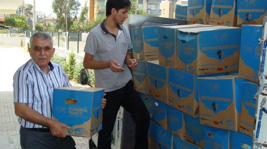 Kimse Yok Mu Derneği Aydın'da 300 Yoksulu Sevindirecek