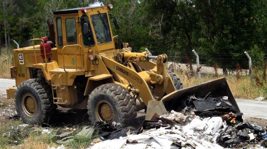 &Ccedil;ankaya Belediyesi, Dikmen Vadisi'nde Temizlik Yaptı