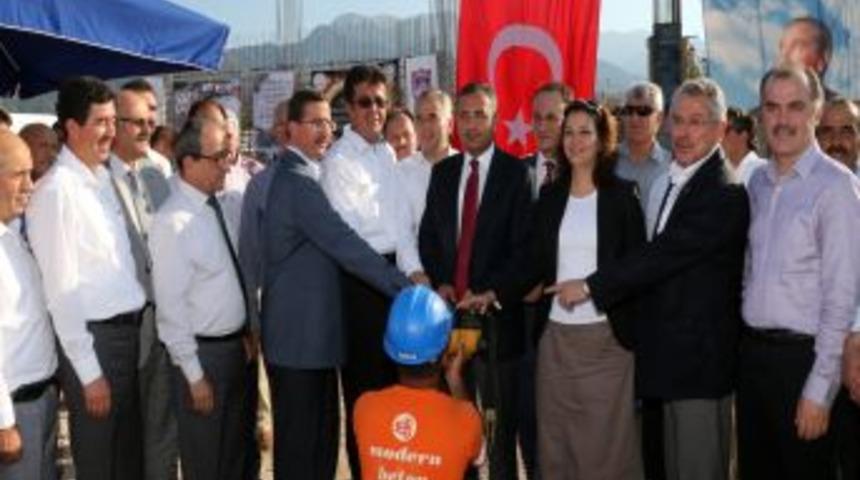 Denizli&rsquo;de Imam Hatip Kız Yurdu Temeli Atıldı