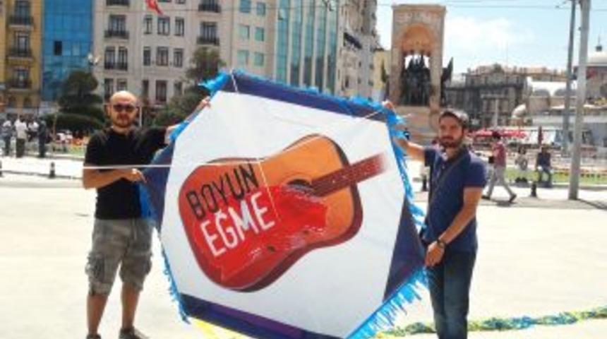 Taksim Meydanı&rsquo;nda U&ccedil;urtmalı Eylem