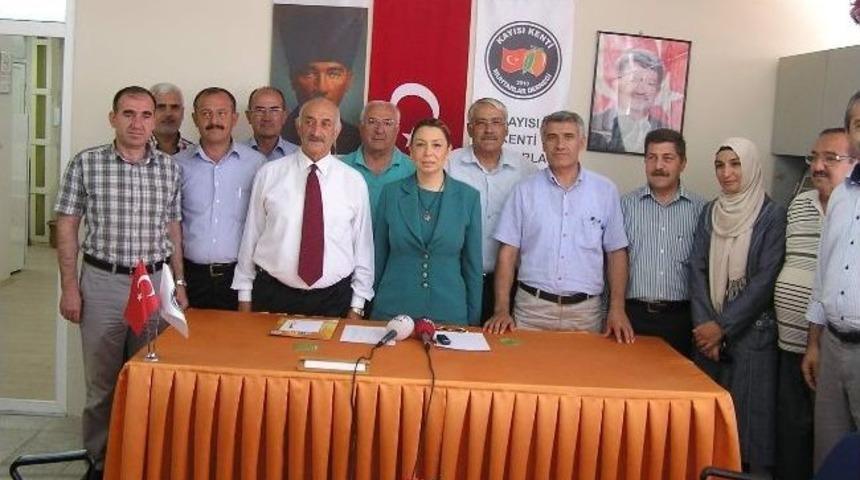 Ak Parti Milletvekili Çalık, Muhtarlar Derneği’ni Ziyaret Etti