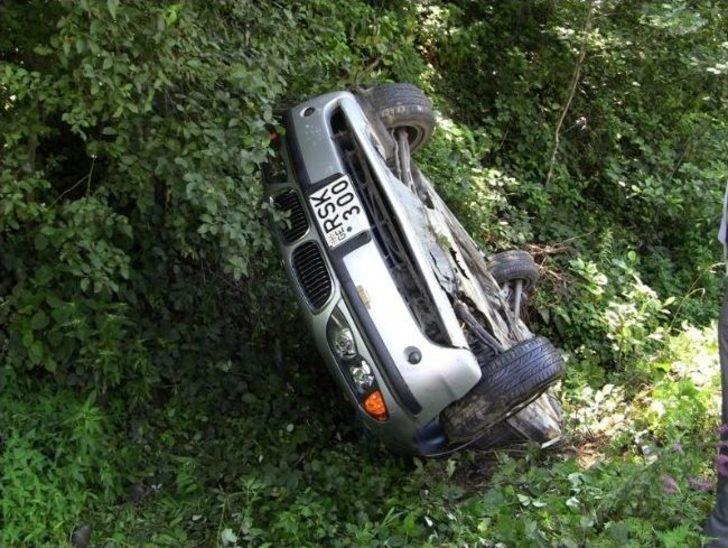 Artvin'de Trafik Kazaları:4 Yaralı G4