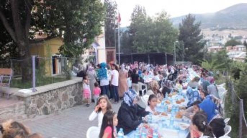 Tunceli'nde Birlik Ve Beraberlik Mesajı