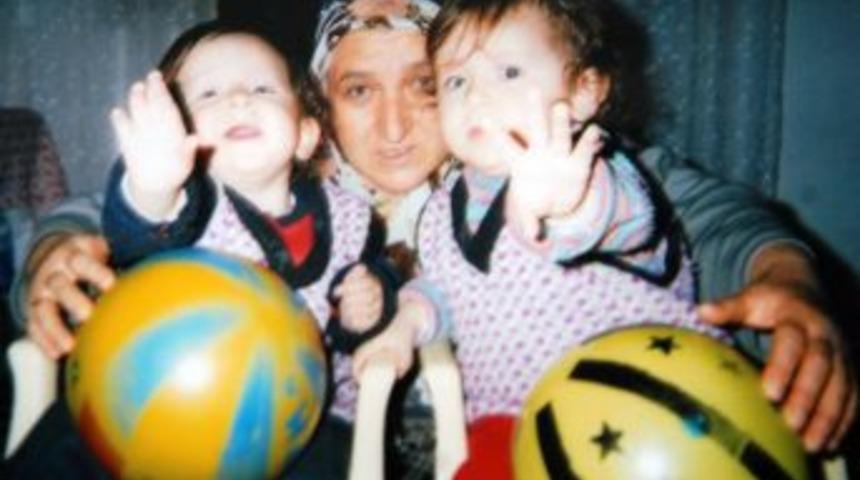 D&ouml;rtyol'da Heyelanda Hayatını Kaybedenler Toprağa Verildi