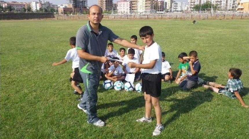 Yaz Futbol Kursu Sona Erdi