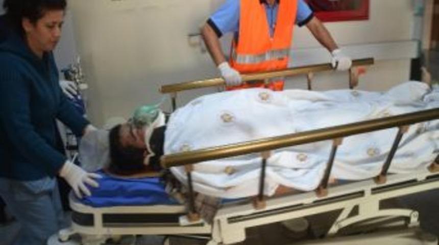 Bilgisayarcı &Ccedil;atıdan D&uuml;şerek Yaralandı