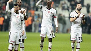 Beşiktaş Atiba Hutchinson ile yeni sözleşme konusunda anlaşamadı!