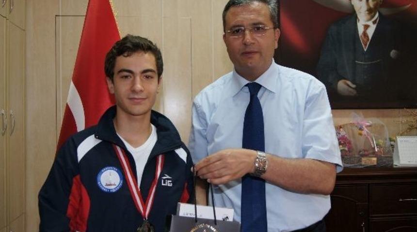 Murat &Ccedil;ıngı, T&uuml;rkiye Şampiyonu Oldu