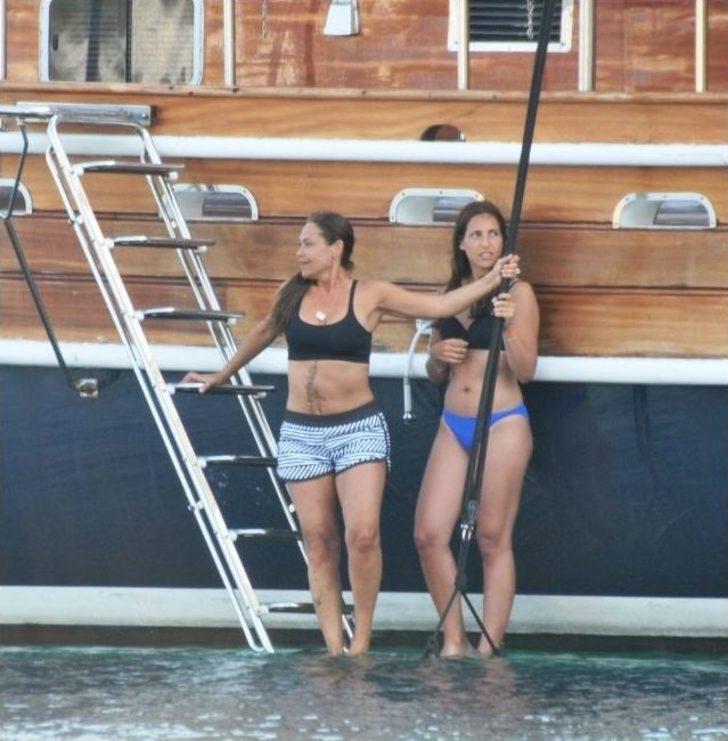 Hülya Avşar Mavi Yolculuğa Çıktı G1