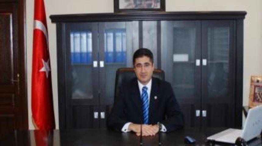 Adilcevaz Kaymakamlığına &Ouml;zer &Ouml;zbek Atandı